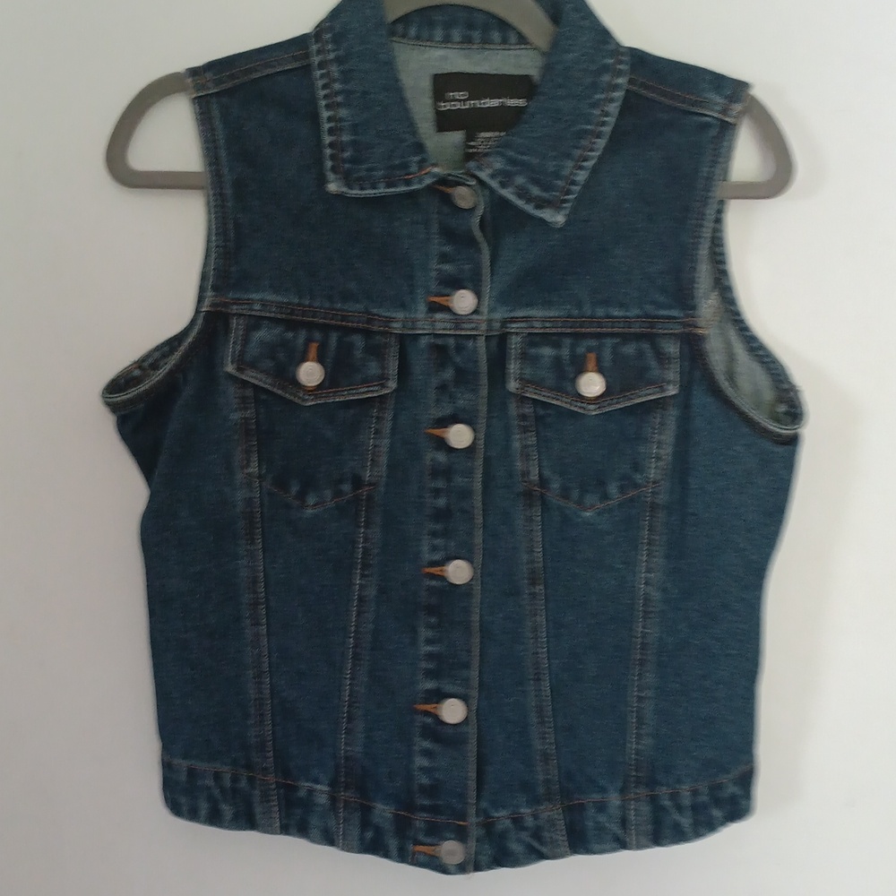 No Boundaries Blue Jean Vest  Size Junior Medium